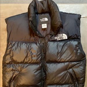 Puffy Black North Face 700 vest